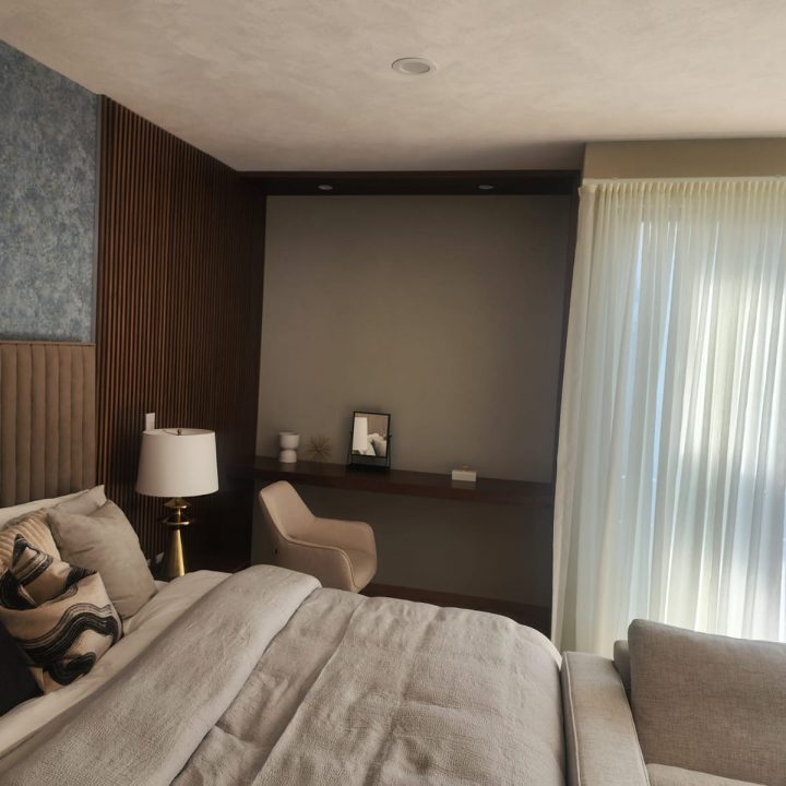 06c548d4-ade2-4f44-86a8-c89a9c9bbbcb