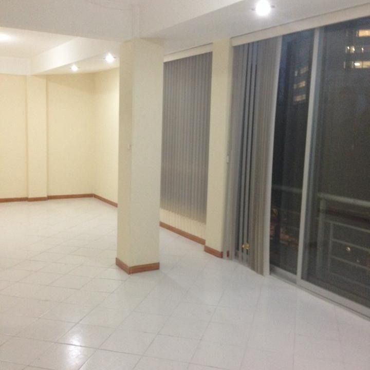 072ed704-ddde-4a49-954e-4f88d204f898