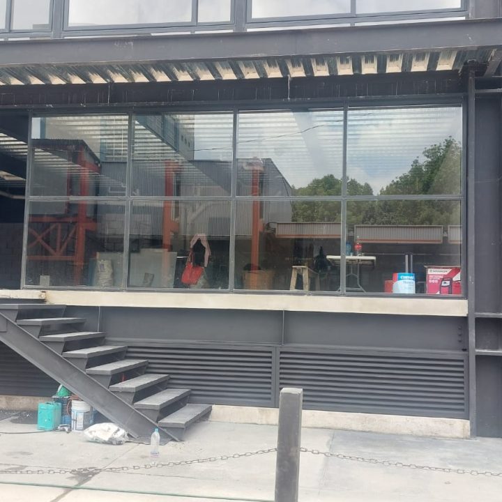 24ba78ed-23a9-4490-aaf1-956f8d426d53