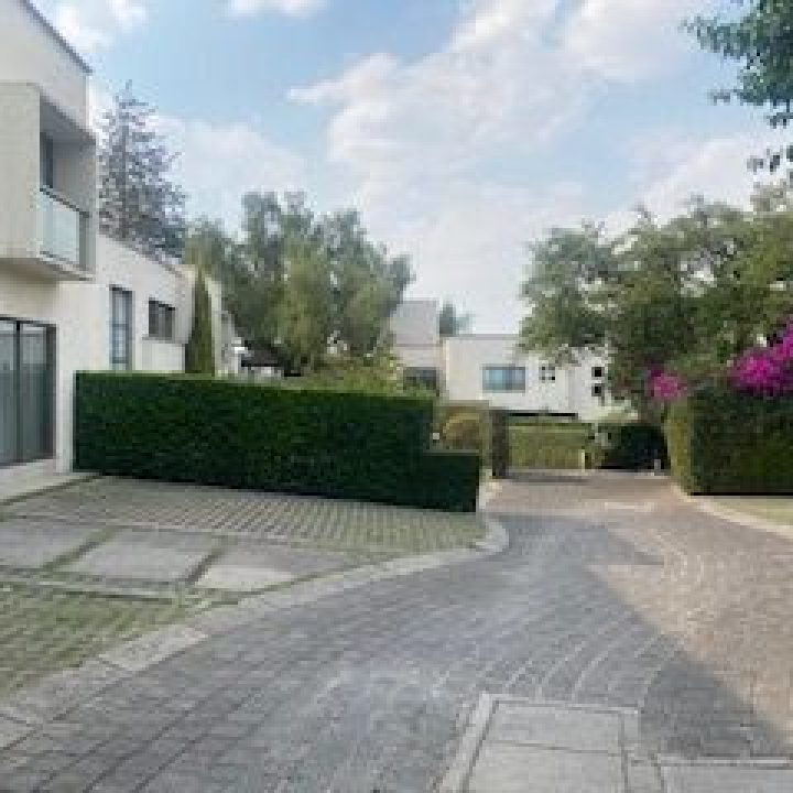 3d06a2aa-7693-4c50-b52a-8cb0b2f92e22 (1)