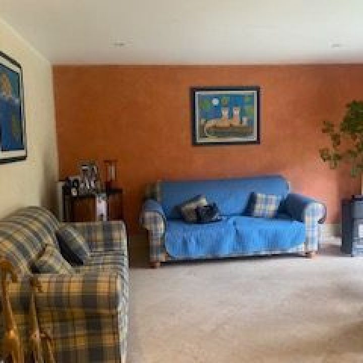 81700ff8-c3c3-43fa-bee2-af3c97558922