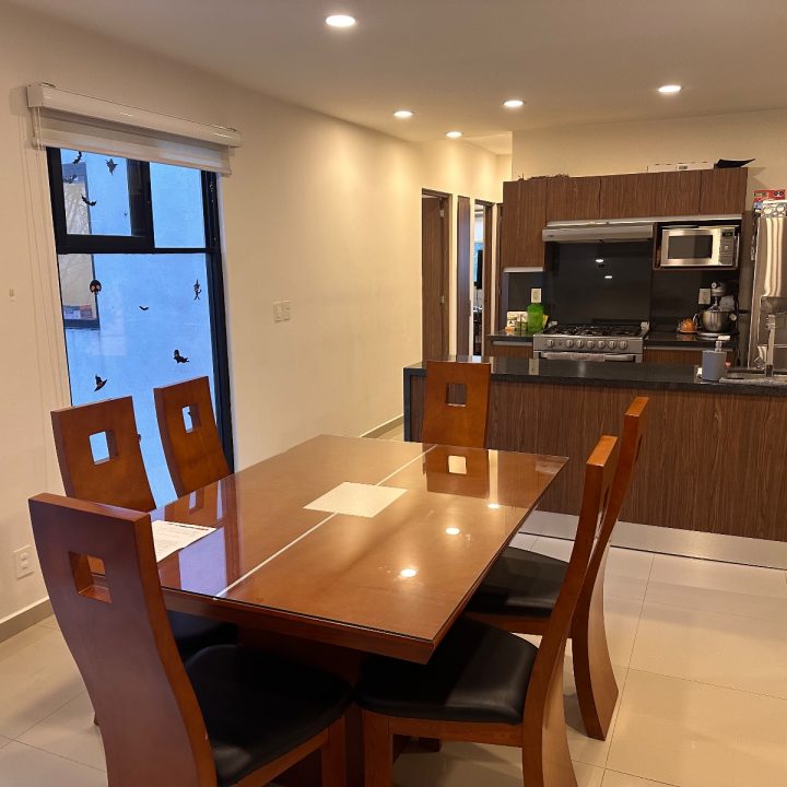 87b2e379-df63-4e0b-a09a-1002daab908c