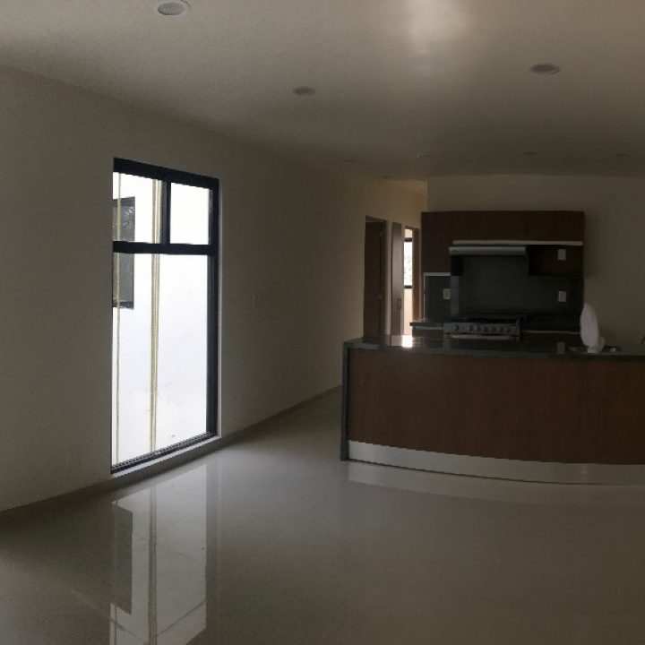 b13b4515-8666-4599-bd77-aa608d81dbbd