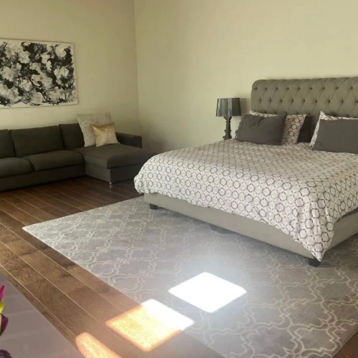 dbaa91ea-dfb1-4c44-844e-c308cce3bf86