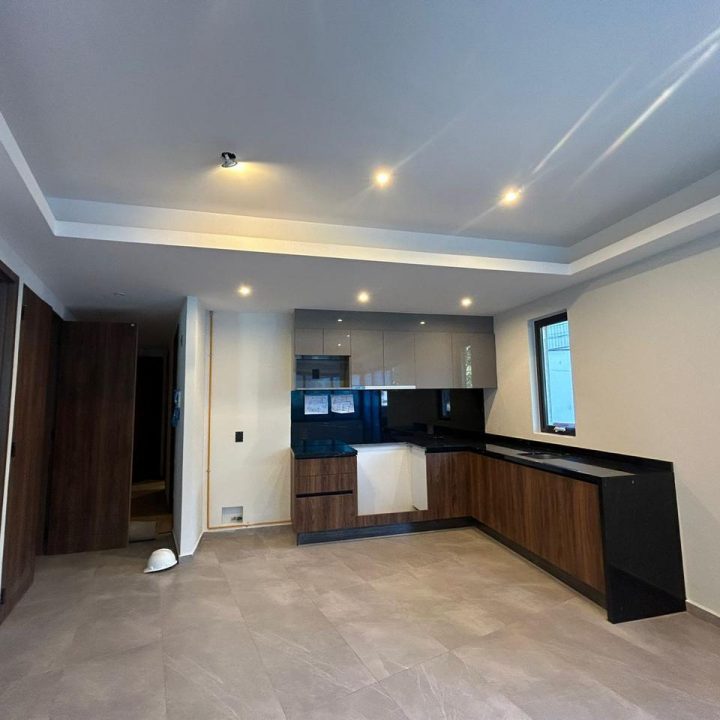 f2552115-9c27-42a9-ab2d-acef1bd2135e