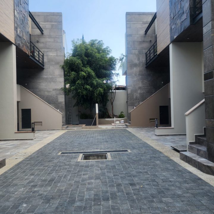 f493baf2-e80e-4664-9de8-df84f1c584b6