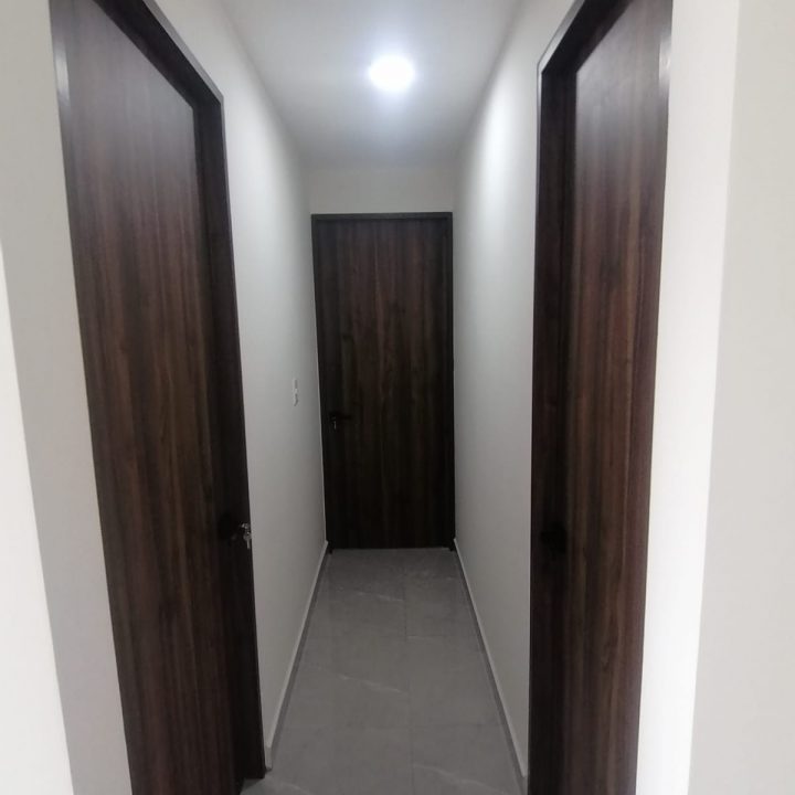 f81fa768-bcb4-401a-863d-d892027c27d9